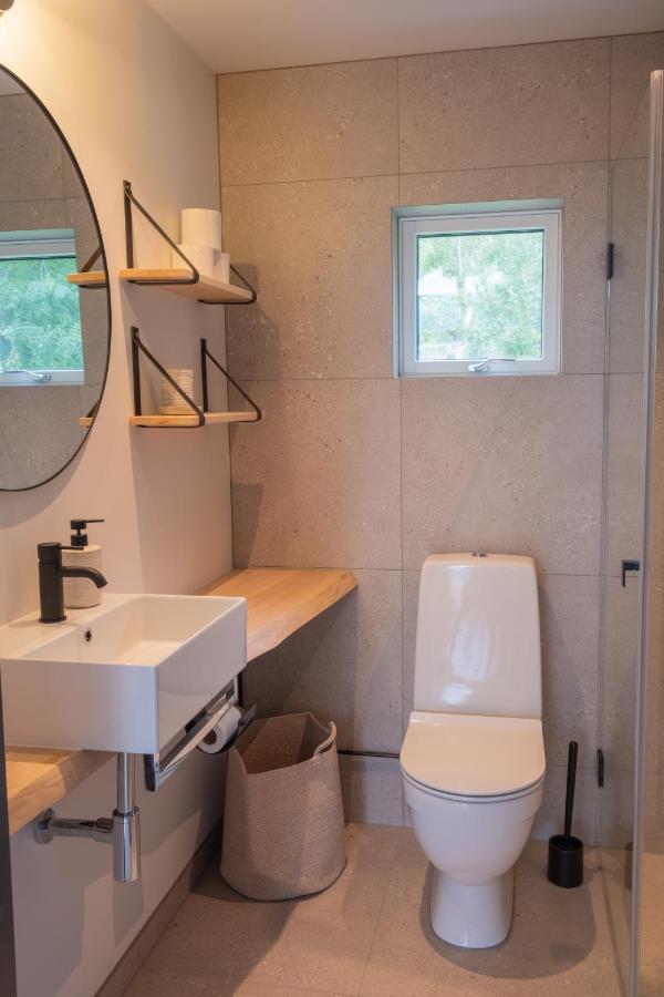 Appartement Malevik Tiny House à Kullavik Extérieur photo
